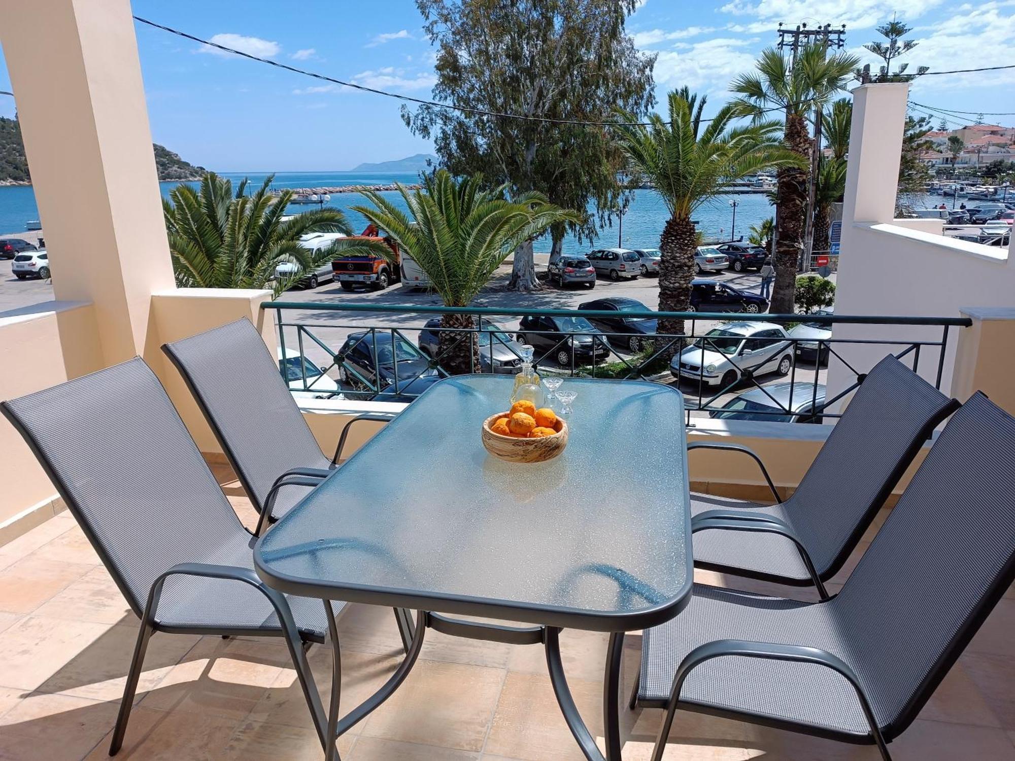 Apartment Port Luxury Ermioni