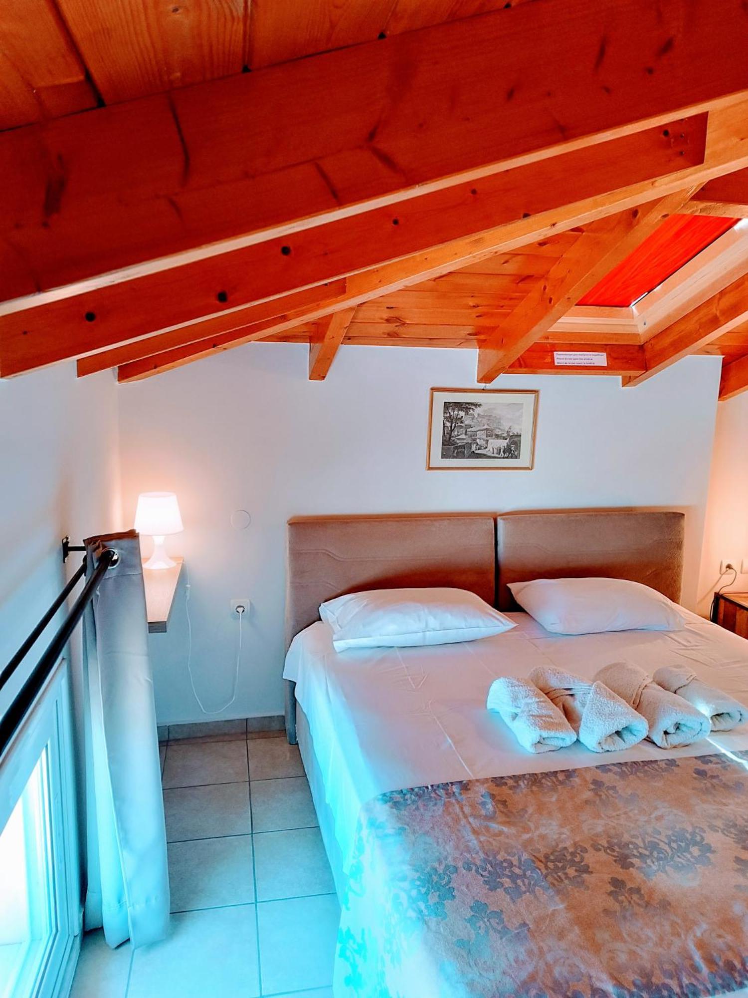 Port Luxury Apartmán *
